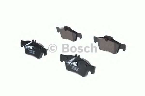 BOSCH 0 986 424 699 Brake Pad Set, disc brake